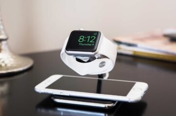 Minimalist Apple Watch Stand Ideas for Your Desk